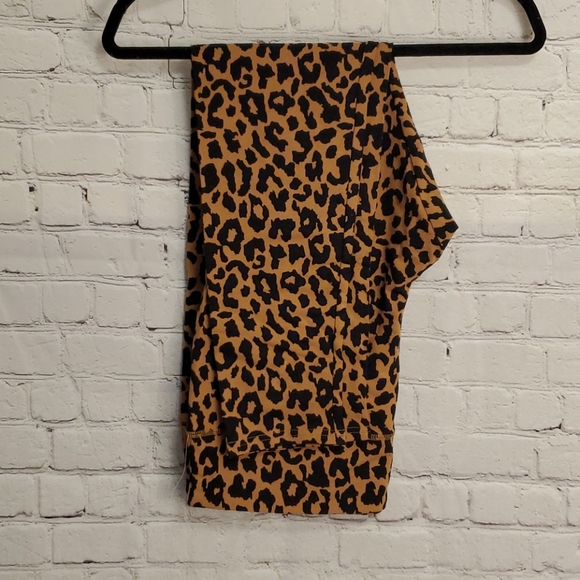 Leopard Pajama Set XXL #O020 - Picture 4 of 4